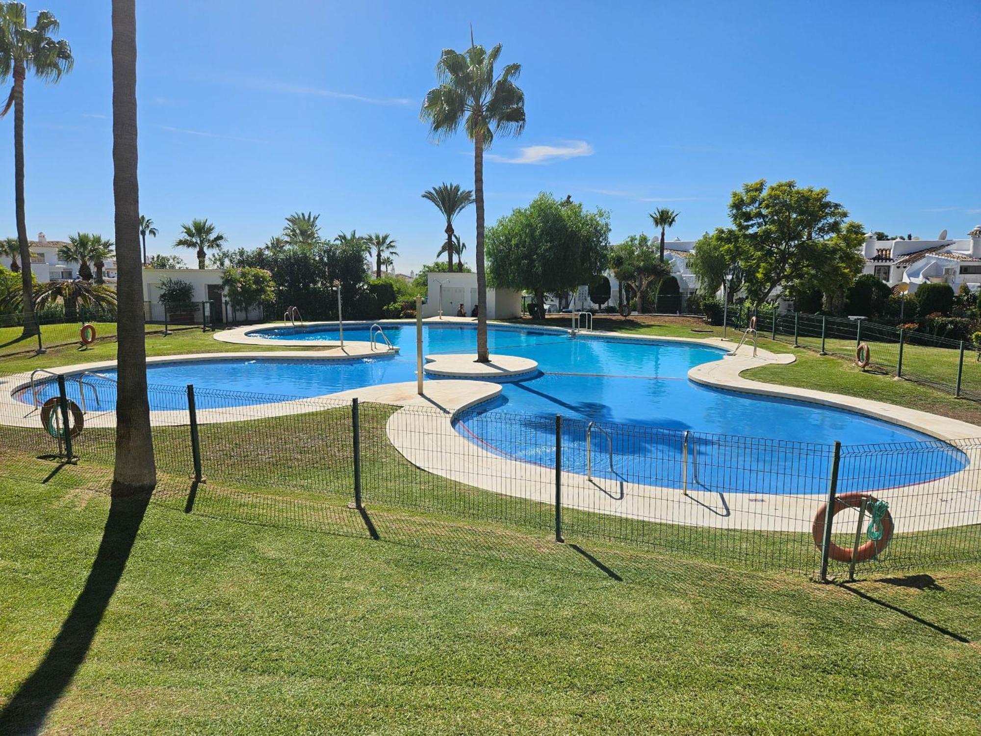 One Bedroom Apartment In Jardines De Calahonda MIJAS COSTA Exterior photo