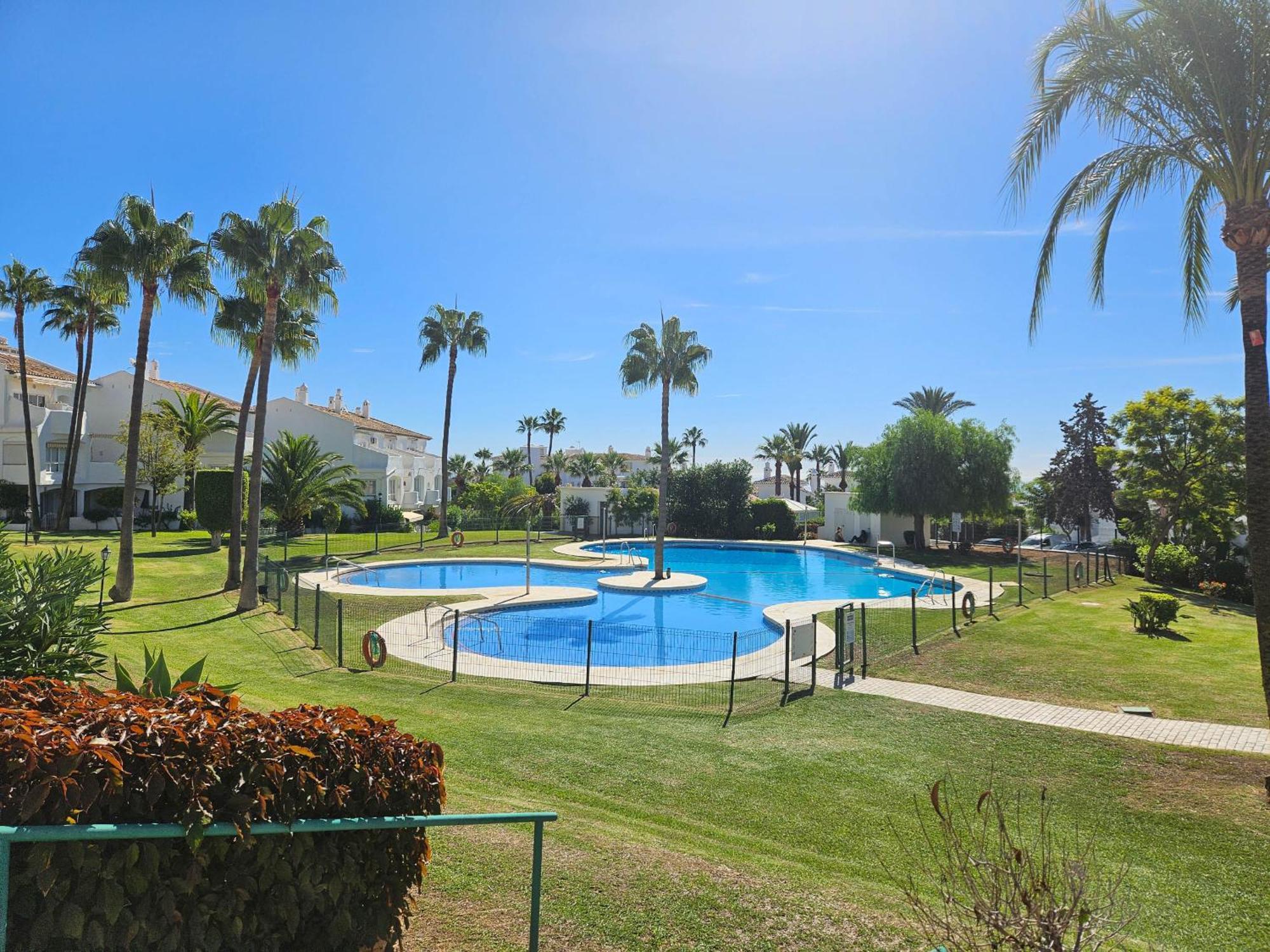 One Bedroom Apartment In Jardines De Calahonda MIJAS COSTA Exterior photo