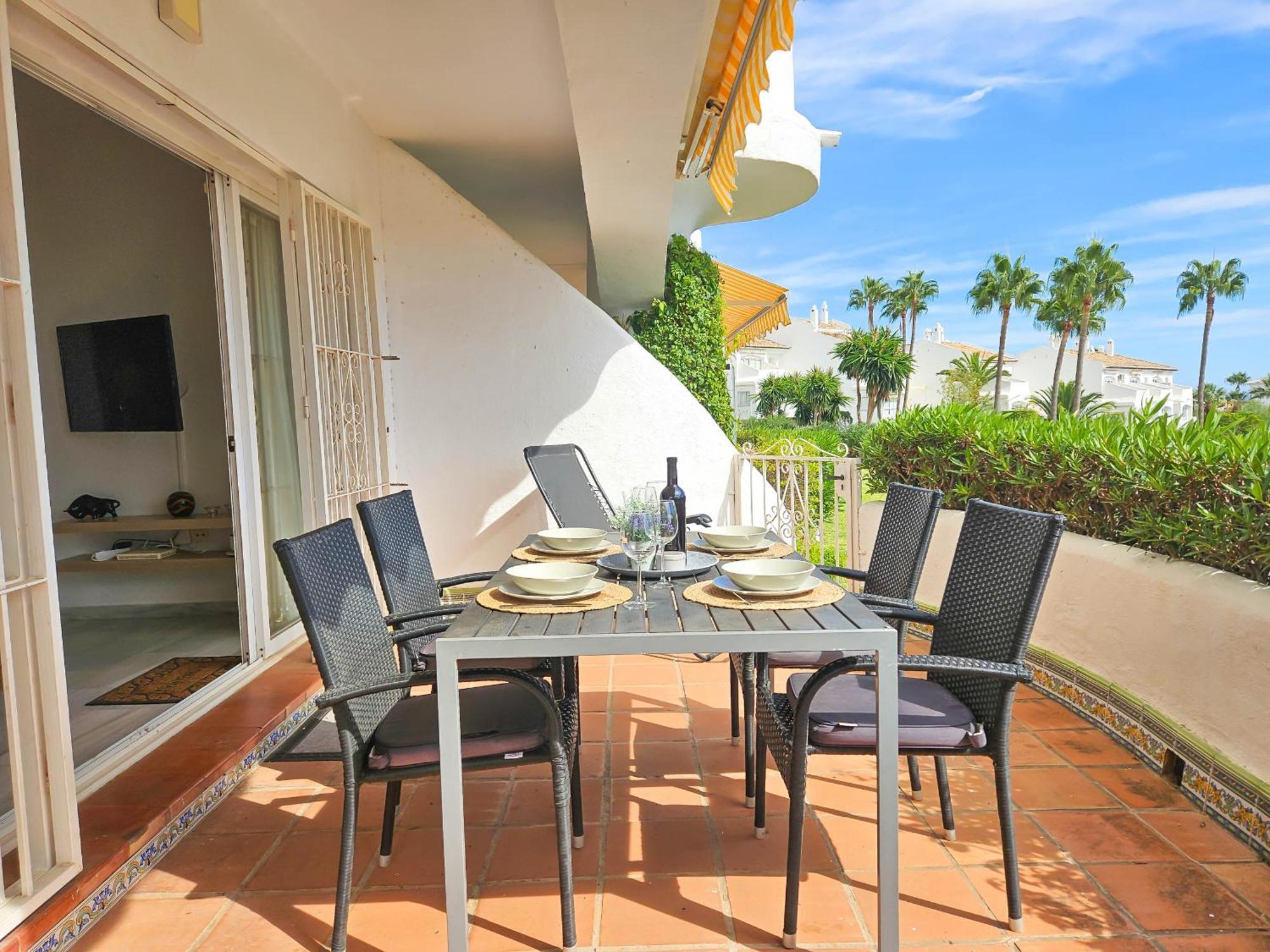 One Bedroom Apartment In Jardines De Calahonda MIJAS COSTA Exterior photo