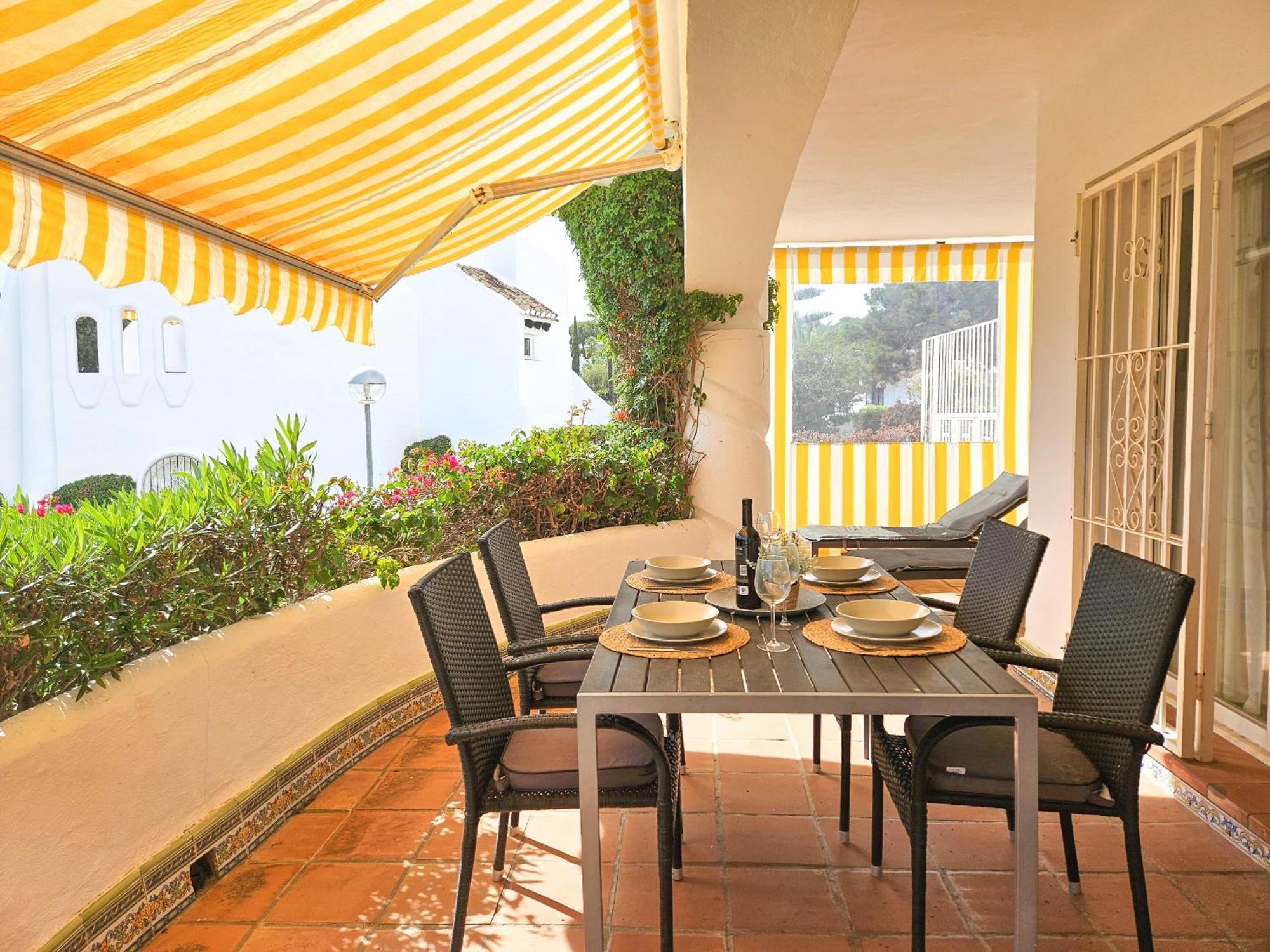 One Bedroom Apartment In Jardines De Calahonda MIJAS COSTA Exterior photo